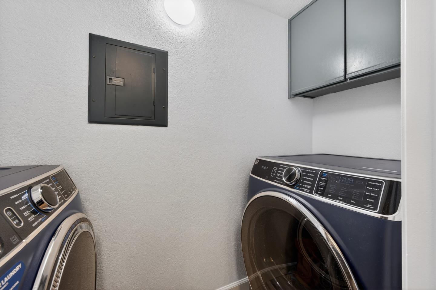 Detail Gallery Image 13 of 42 For 5964 Bridgeport Lake Way, San Jose,  CA 95123 - 2 Beds | 2 Baths