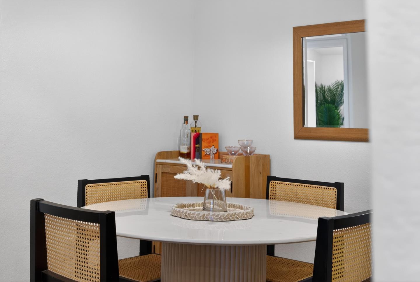 Detail Gallery Image 7 of 42 For 5964 Bridgeport Lake Way, San Jose,  CA 95123 - 2 Beds | 2 Baths