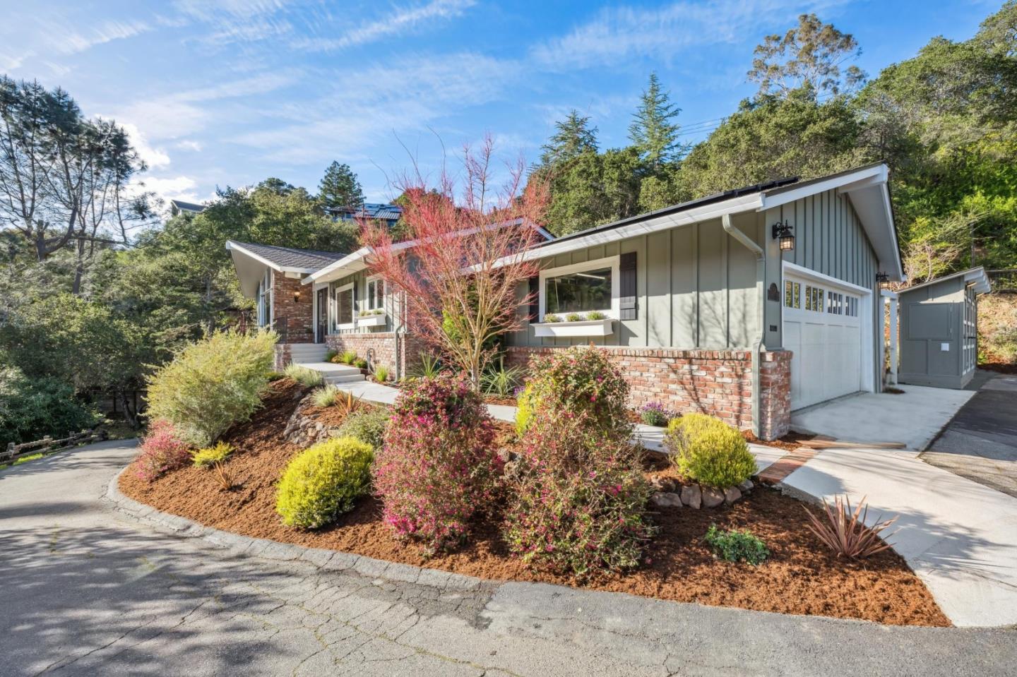 Detail Gallery Image 2 of 24 For 354 Devonshire Blvd, San Carlos,  CA 94070 - 4 Beds | 2 Baths