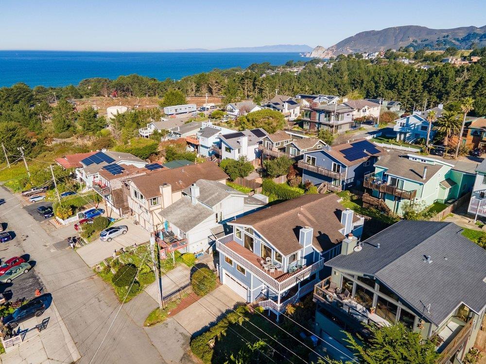 Detail Gallery Image 35 of 36 For 583 Sierra St, Moss Beach,  CA 94038 - 4 Beds | 2/1 Baths