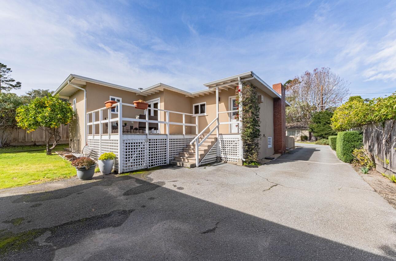 Detail Gallery Image 35 of 39 For 89 via Descanso, Monterey,  CA 93940 - 2 Beds | 2 Baths