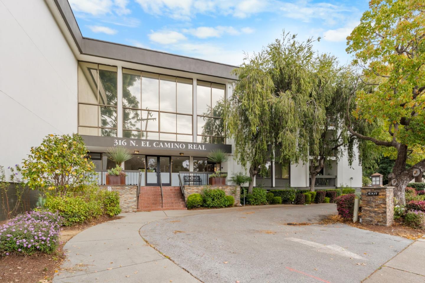 Photo #2: ML82036354 Listing: Photo #2