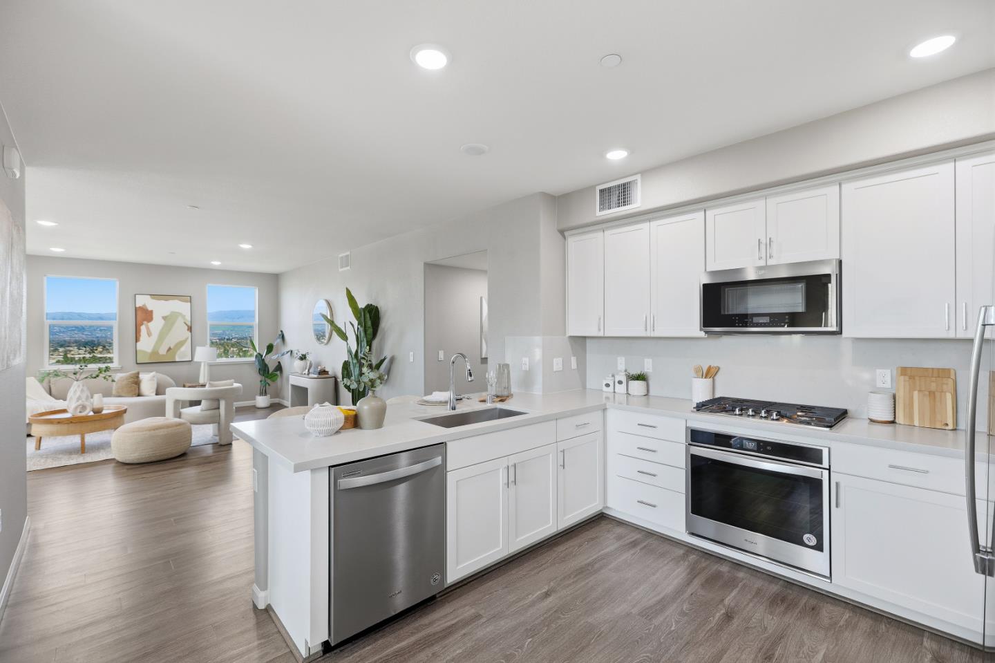 Photo #10: ML82036357 Listing: Photo #10