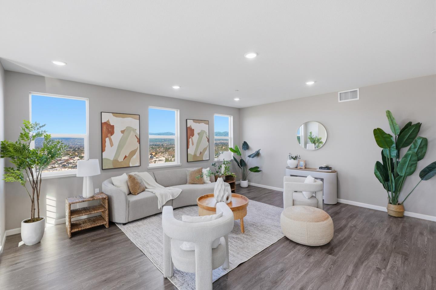 Photo #5: ML82036357 Listing: Photo #5