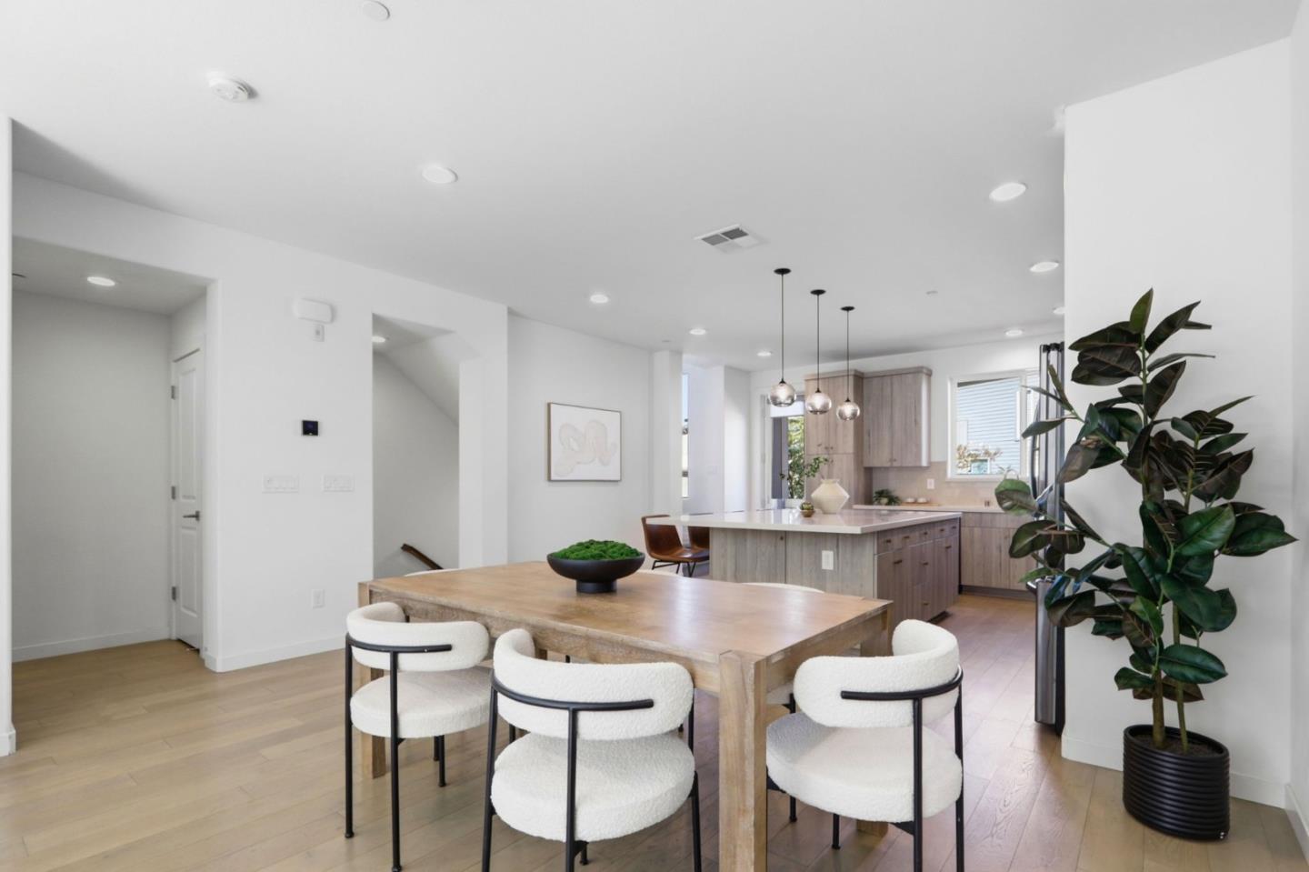 Photo #13: ML82036359 Listing: Photo #13