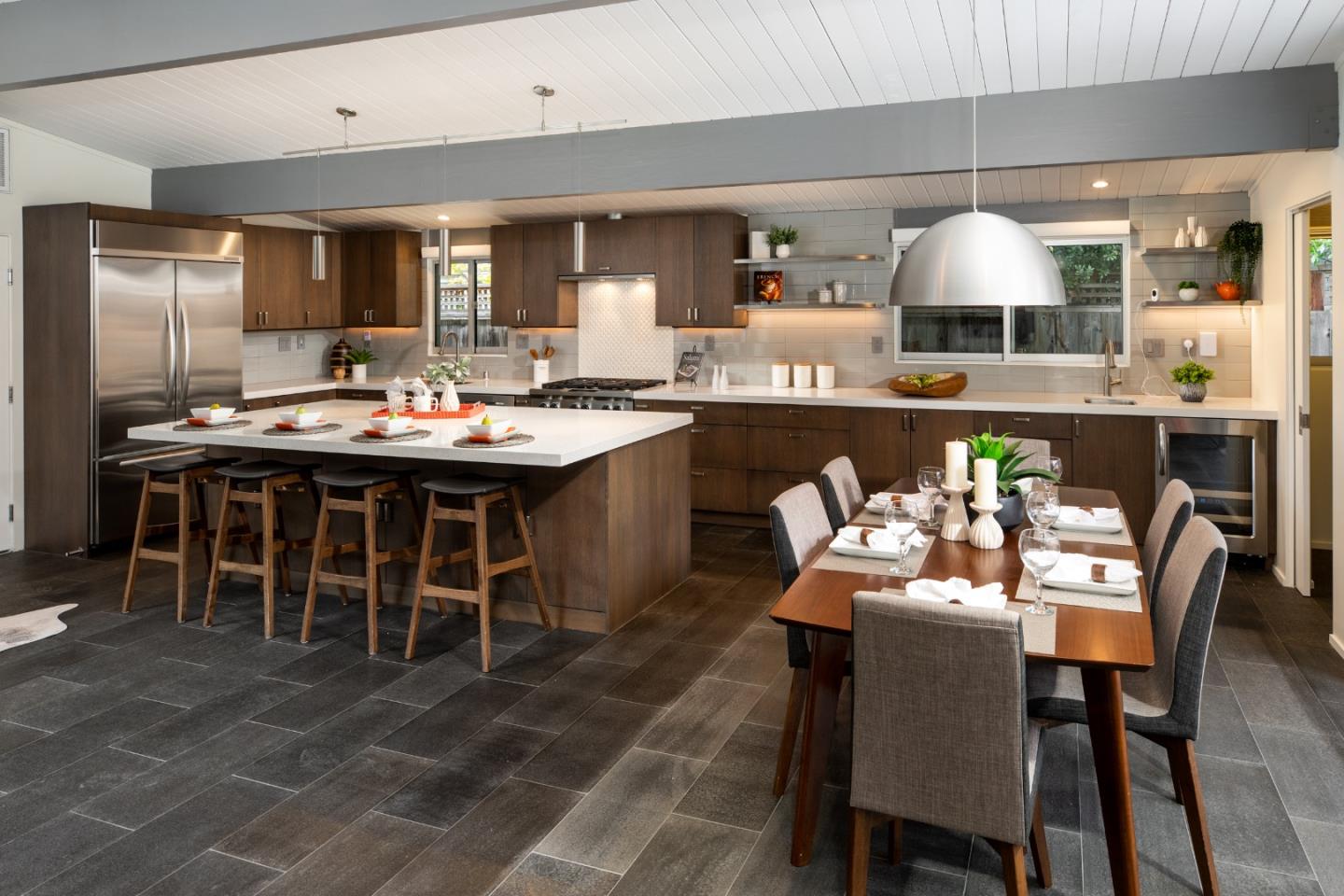 Detail Gallery Image 12 of 34 For 956 Trophy Dr, Mountain View,  CA 94040 - 3 Beds | 2 Baths