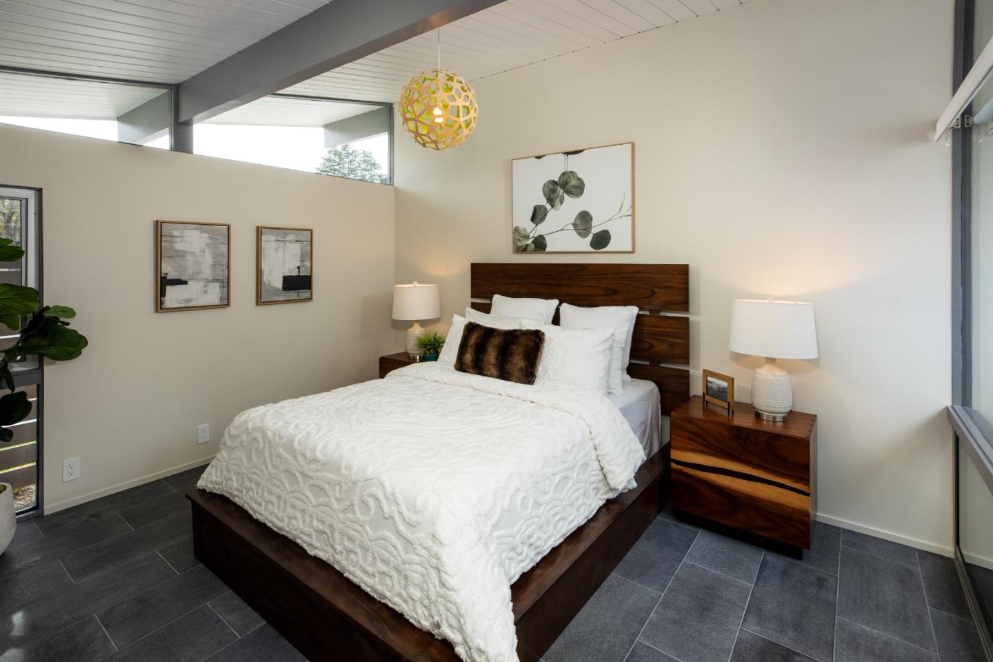 Detail Gallery Image 25 of 34 For 956 Trophy Dr, Mountain View,  CA 94040 - 3 Beds | 2 Baths