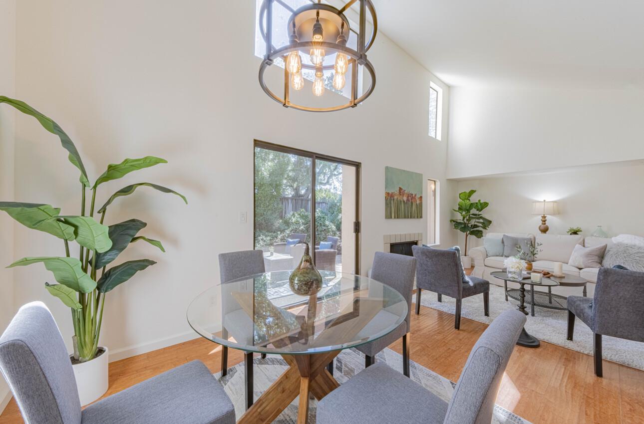 Detail Gallery Image 11 of 33 For 15 Montsalas Dr, Monterey,  CA 93940 - 2 Beds | 2 Baths