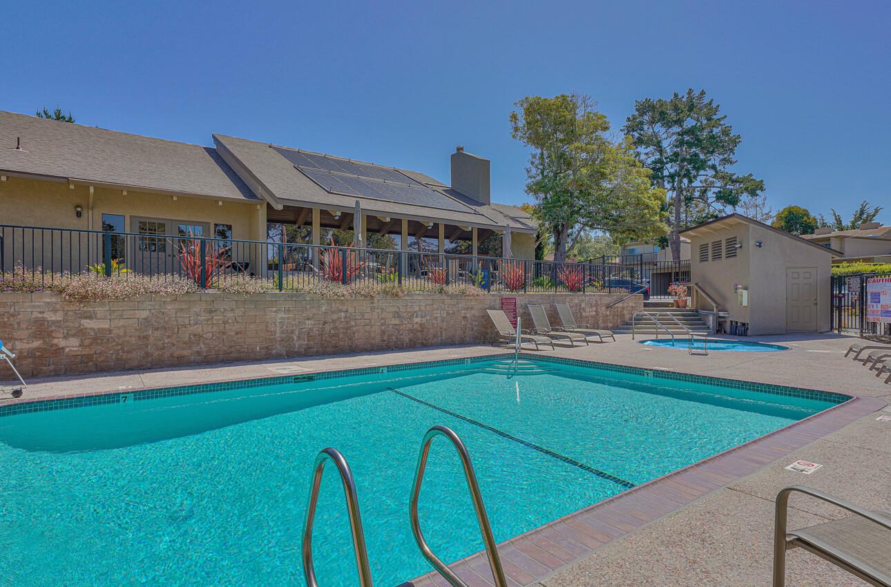 Detail Gallery Image 32 of 33 For 15 Montsalas Dr, Monterey,  CA 93940 - 2 Beds | 2 Baths