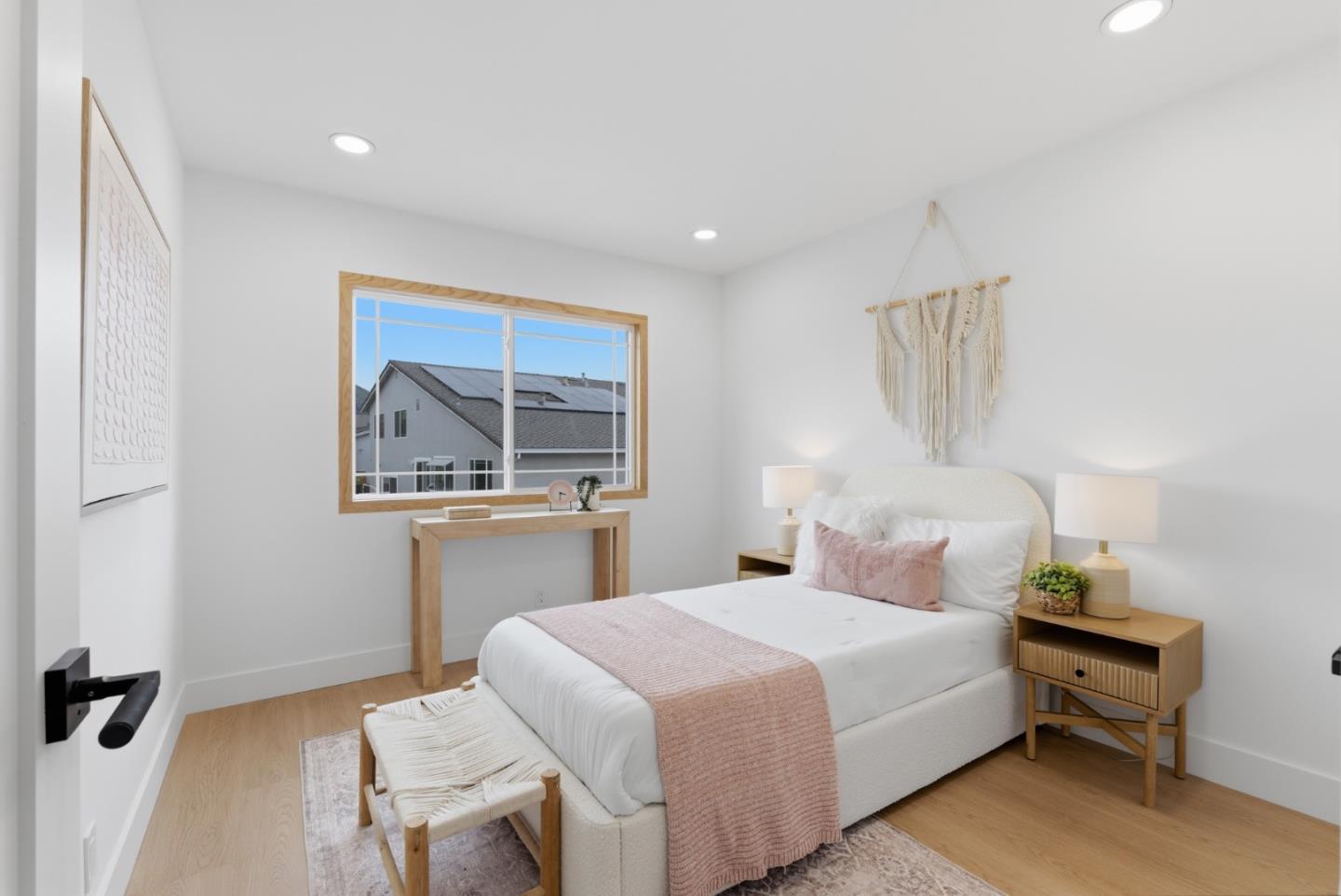 Detail Gallery Image 11 of 60 For 1174 San Moritz Dr, San Jose,  CA 95132 - 4 Beds | 2/1 Baths