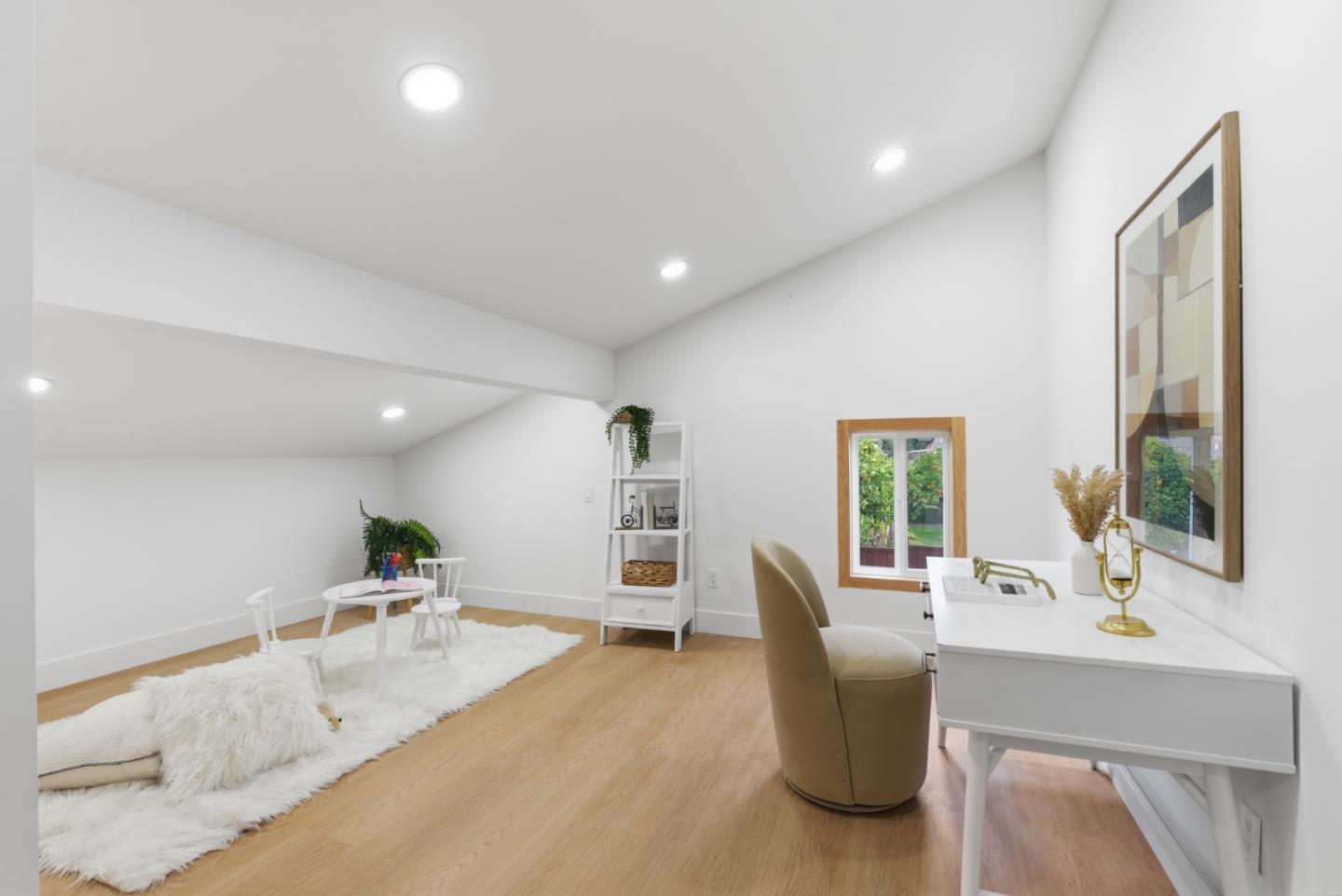 Detail Gallery Image 15 of 60 For 1174 San Moritz Dr, San Jose,  CA 95132 - 4 Beds | 2/1 Baths