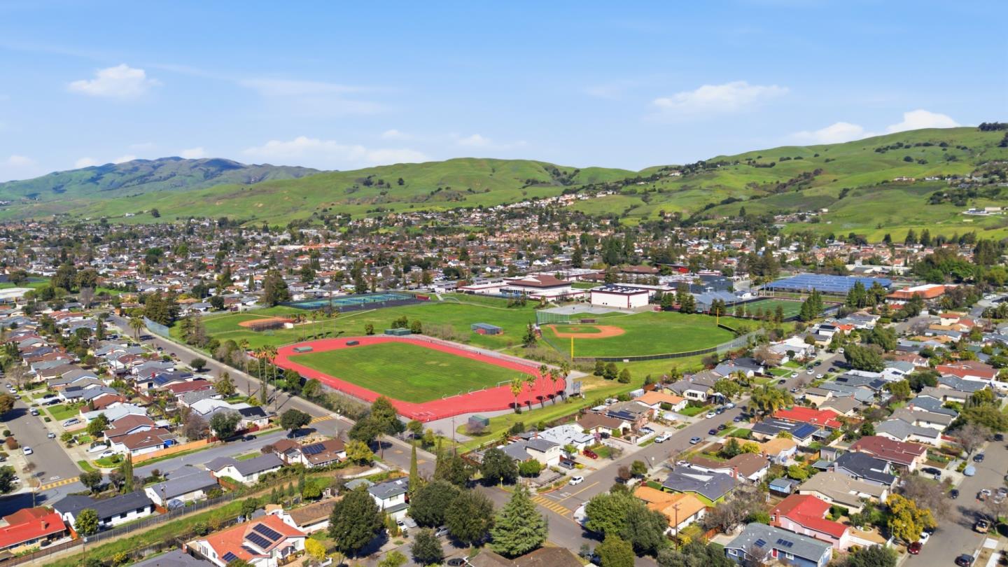 Detail Gallery Image 56 of 60 For 1174 San Moritz Dr, San Jose,  CA 95132 - 4 Beds | 2/1 Baths