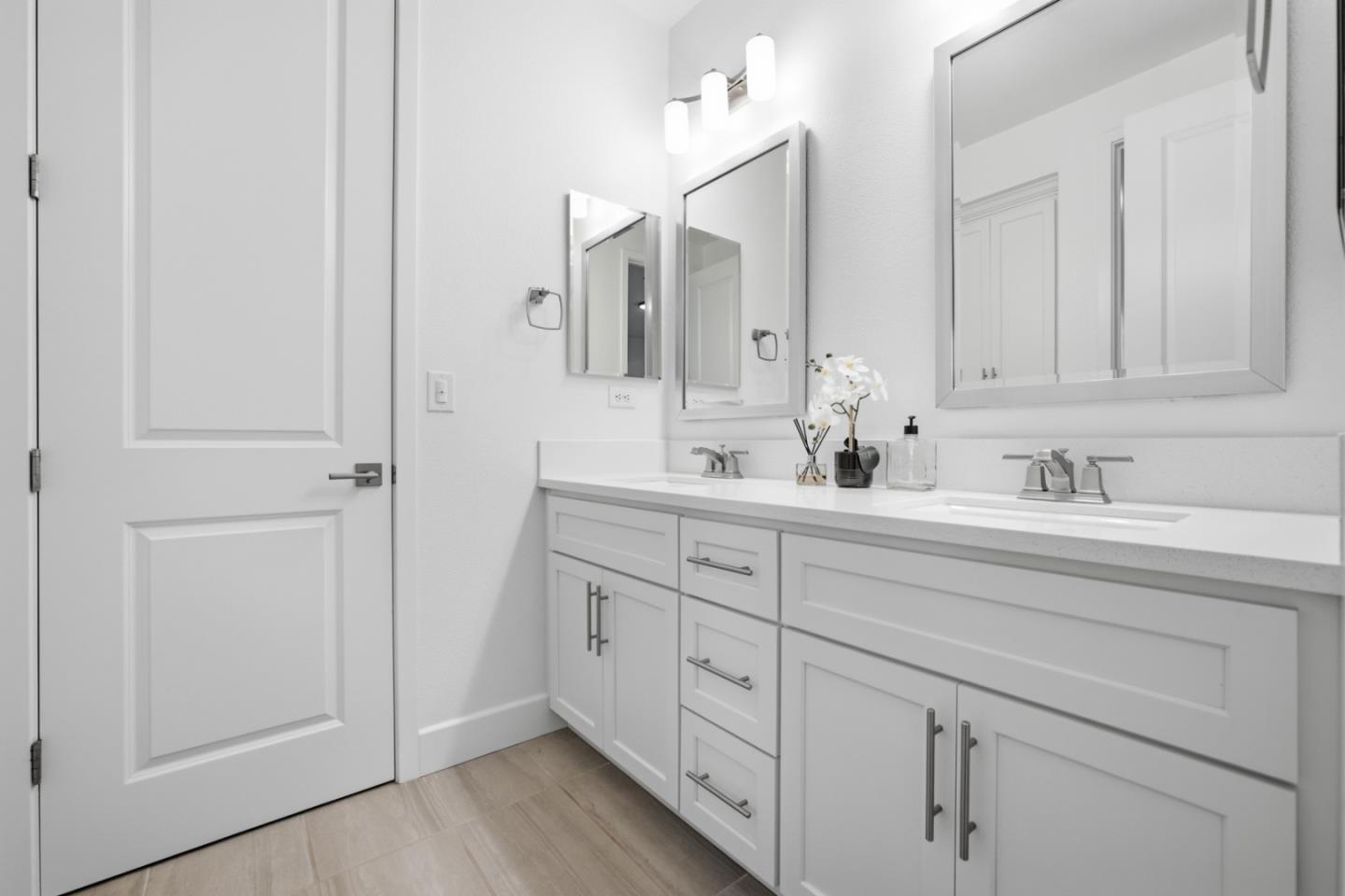 Detail Gallery Image 22 of 29 For 1122 S Morning Glory Dr, Tracy,  CA 95391 - 4 Beds | 3 Baths