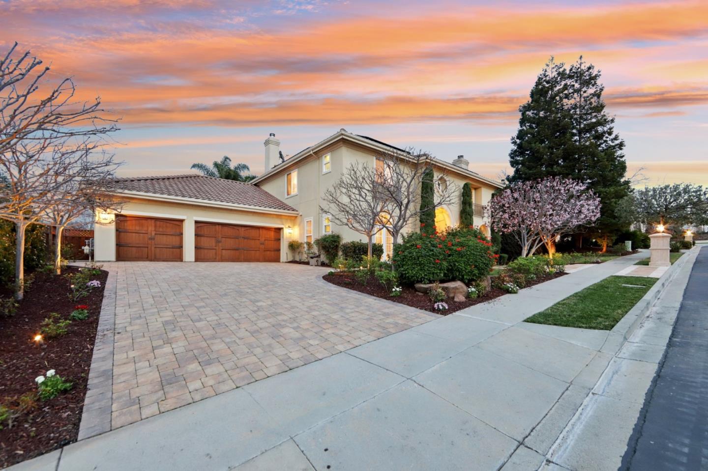 Detail Gallery Image 109 of 126 For 5106 Eastbourne Dr, San Jose,  CA 95138 - 5 Beds | 5/1 Baths