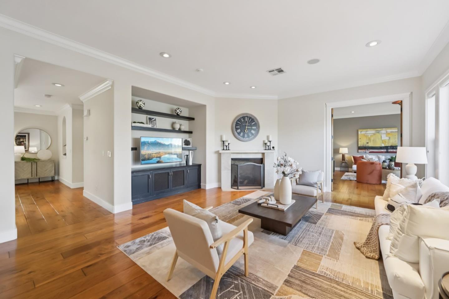 Detail Gallery Image 16 of 126 For 5106 Eastbourne Dr, San Jose,  CA 95138 - 5 Beds | 5/1 Baths