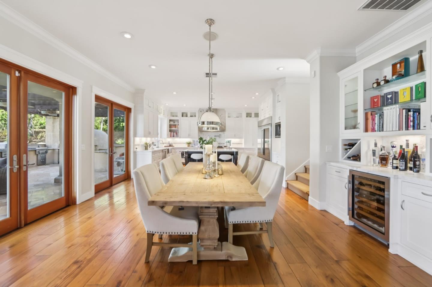 Detail Gallery Image 23 of 126 For 5106 Eastbourne Dr, San Jose,  CA 95138 - 5 Beds | 5/1 Baths