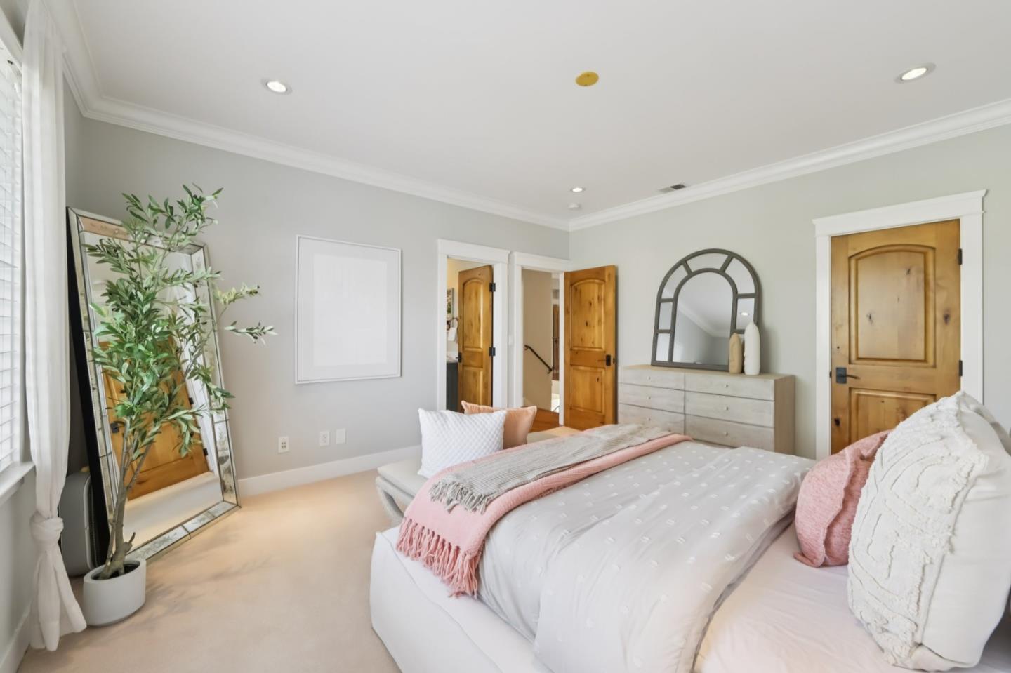 Detail Gallery Image 48 of 126 For 5106 Eastbourne Dr, San Jose,  CA 95138 - 5 Beds | 5/1 Baths