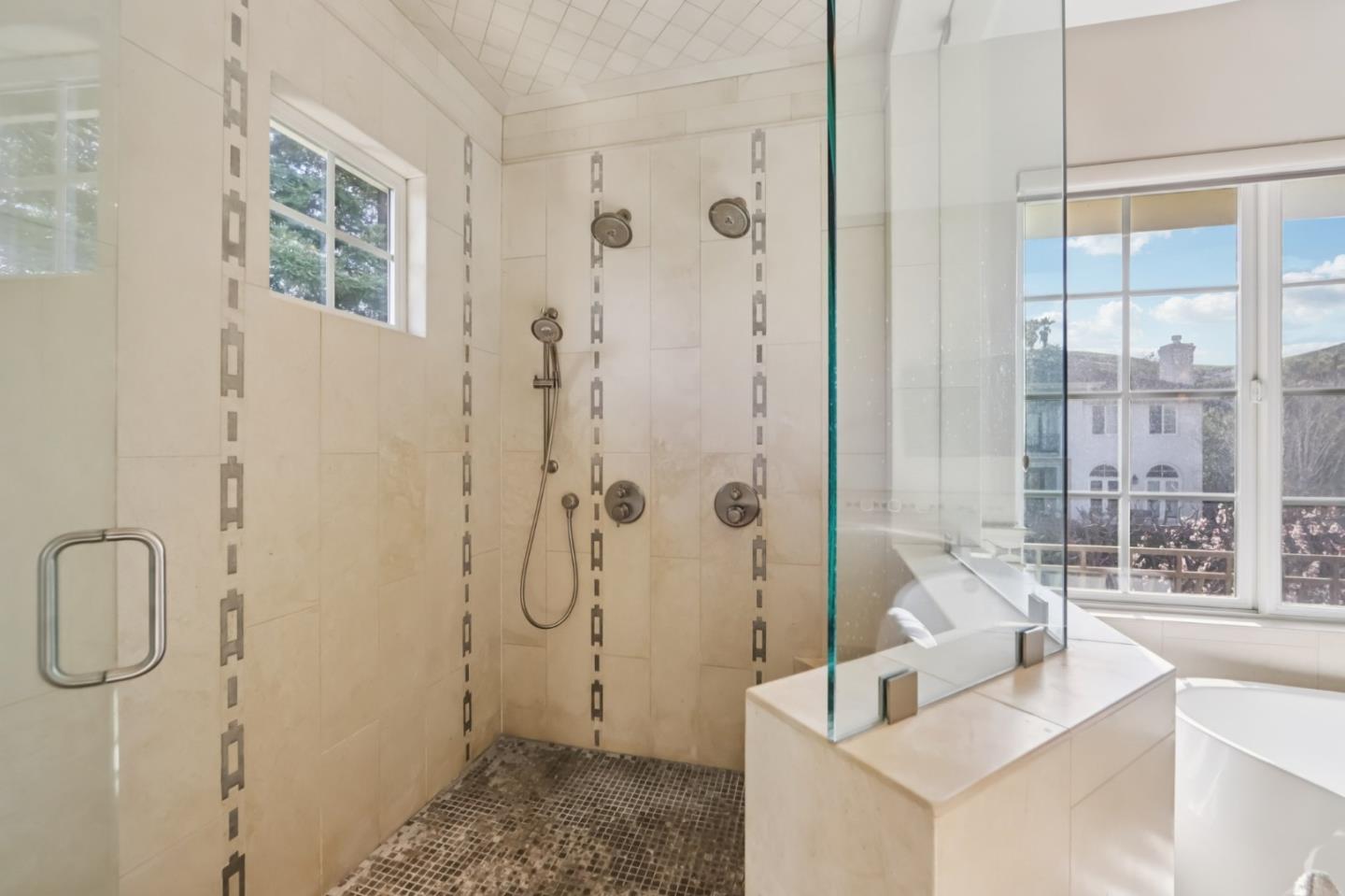 Detail Gallery Image 52 of 126 For 5106 Eastbourne Dr, San Jose,  CA 95138 - 5 Beds | 5/1 Baths