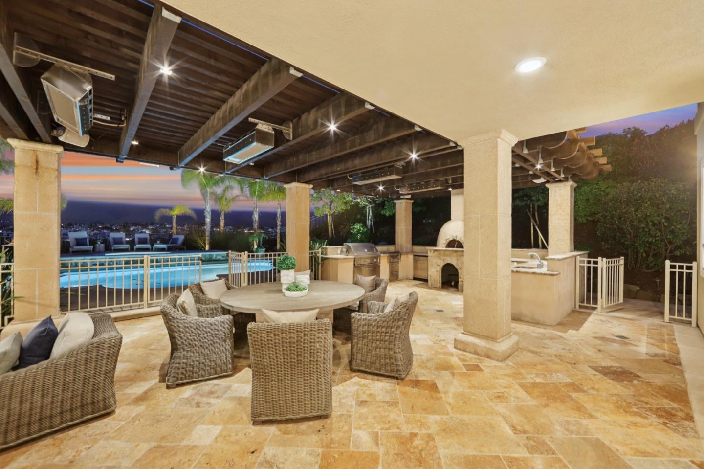 Detail Gallery Image 90 of 126 For 5106 Eastbourne Dr, San Jose,  CA 95138 - 5 Beds | 5/1 Baths