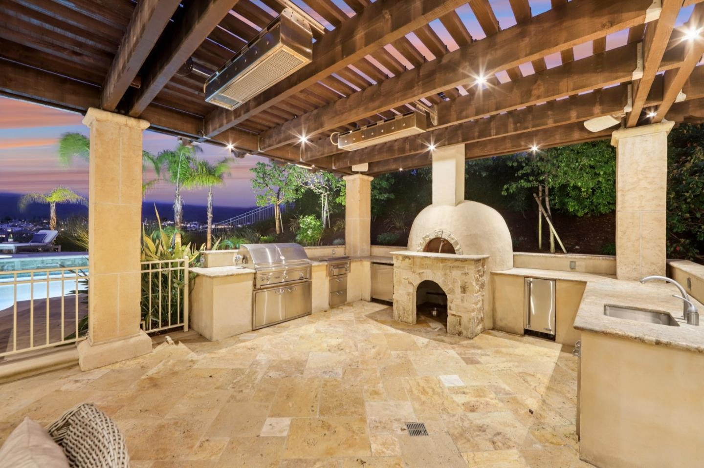 Detail Gallery Image 92 of 126 For 5106 Eastbourne Dr, San Jose,  CA 95138 - 5 Beds | 5/1 Baths