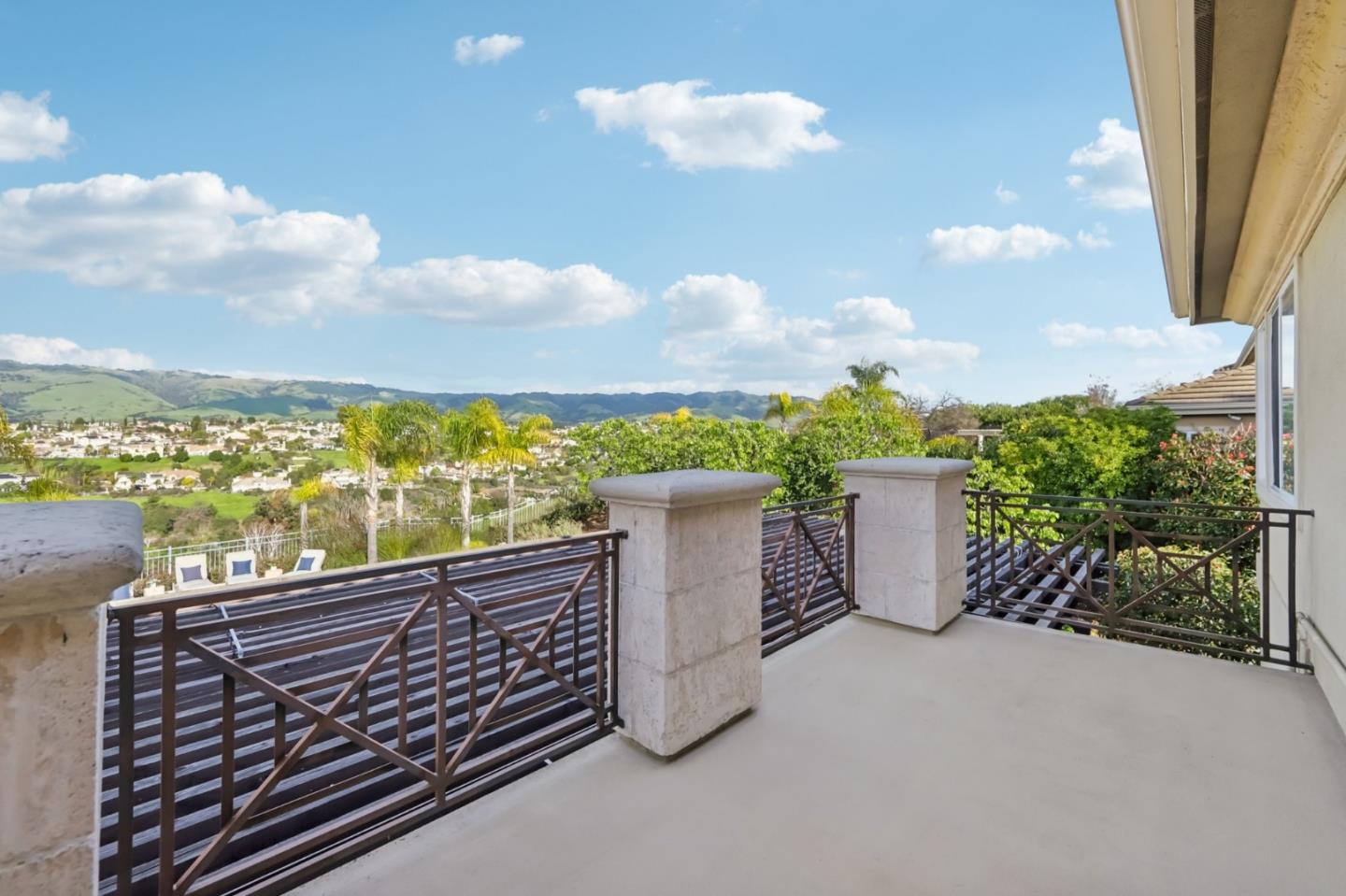 Detail Gallery Image 93 of 126 For 5106 Eastbourne Dr, San Jose,  CA 95138 - 5 Beds | 5/1 Baths