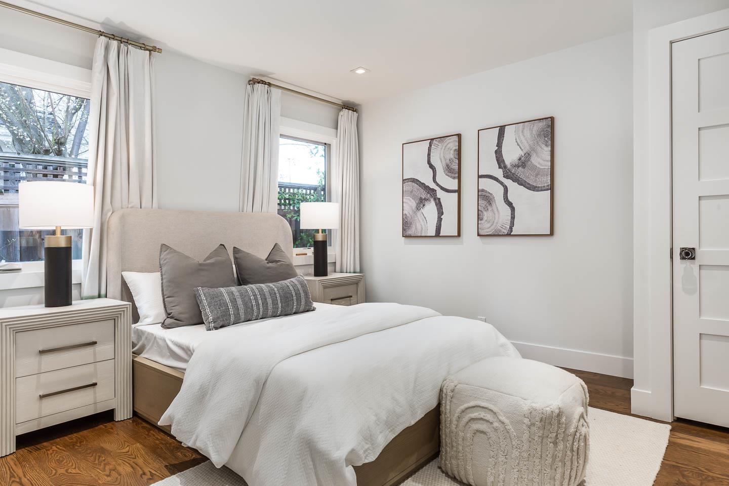 Detail Gallery Image 16 of 19 For 1031 Fife Ave, Palo Alto,  CA 94301 - 3 Beds | 2 Baths