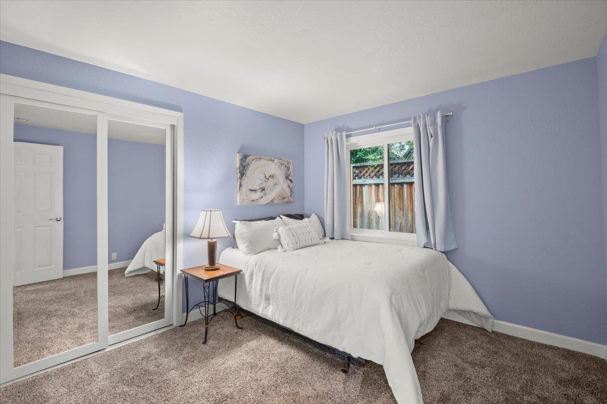 Detail Gallery Image 24 of 54 For 411 Hedgerow Court, Mountain View,  CA 94041 - 5 Beds | 3 Baths