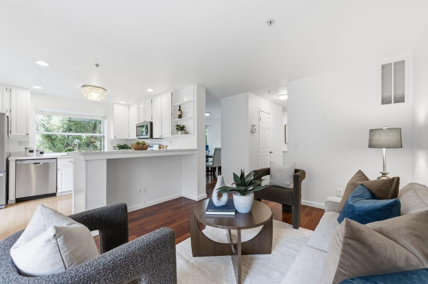 Photo #7: ML82036372 Listing: Photo #7