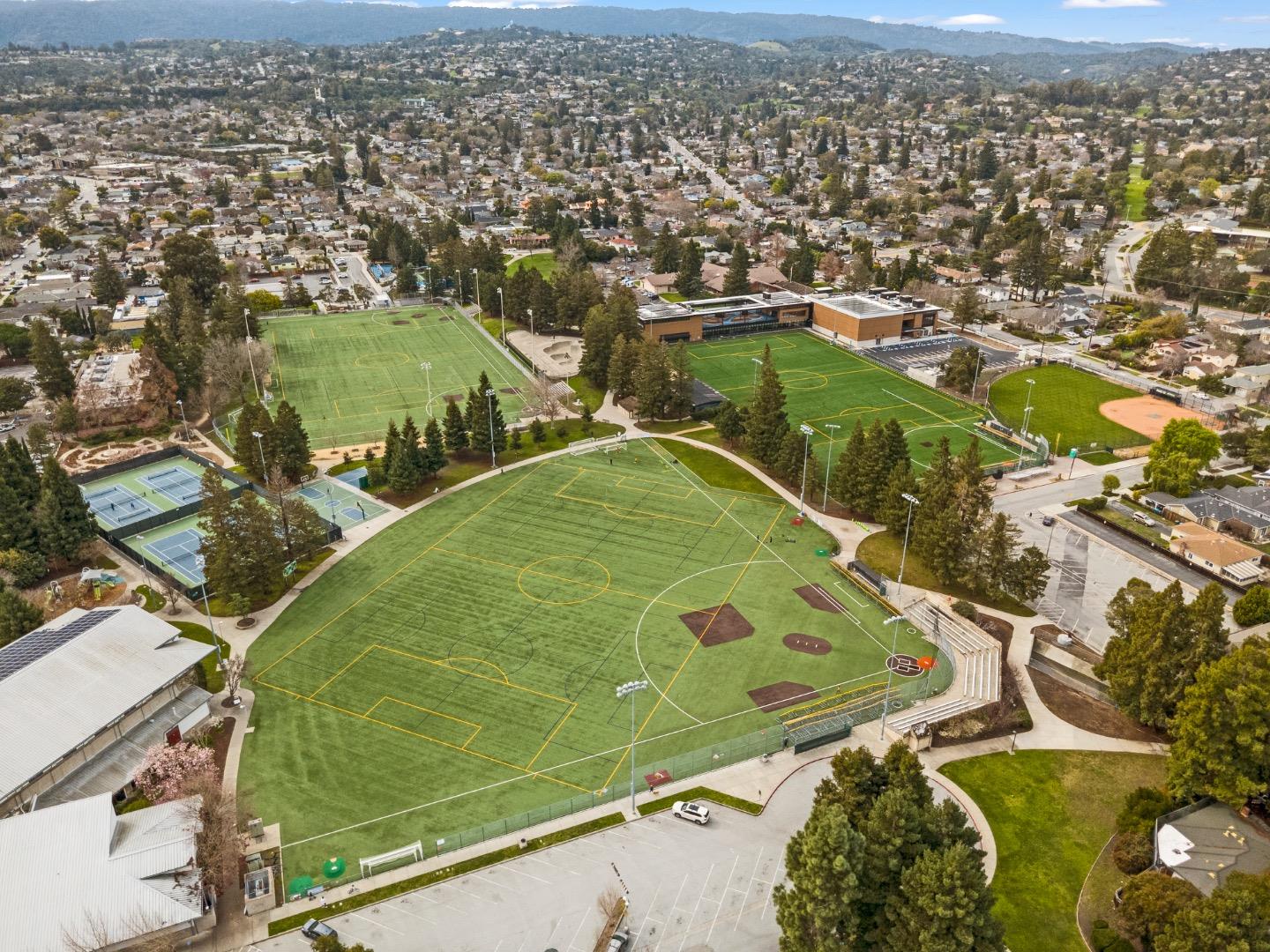 Detail Gallery Image 43 of 46 For 911 Vera Ave, Redwood City,  CA 94061 - 2 Beds | 1 Baths