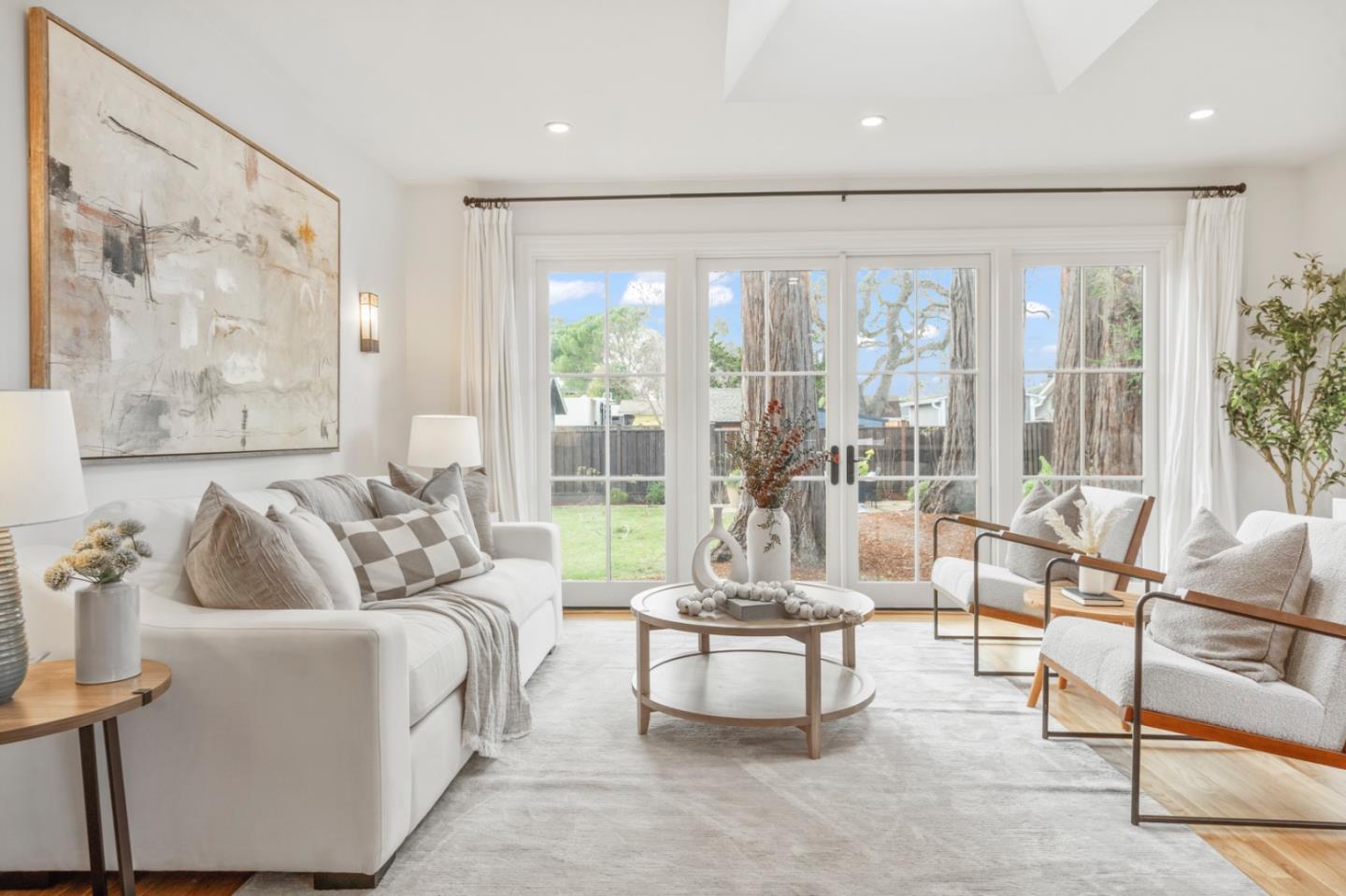 Detail Gallery Image 8 of 46 For 911 Vera Ave, Redwood City,  CA 94061 - 2 Beds | 1 Baths