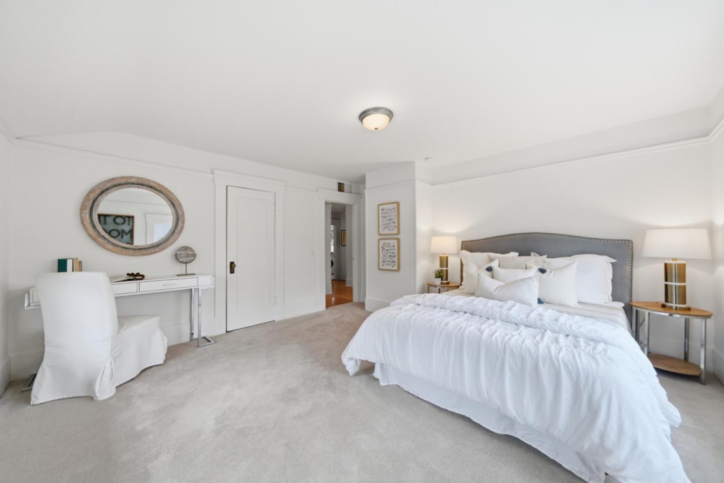 Detail Gallery Image 28 of 48 For 1085 Emerson St, Palo Alto,  CA 94301 - 4 Beds | 4 Baths