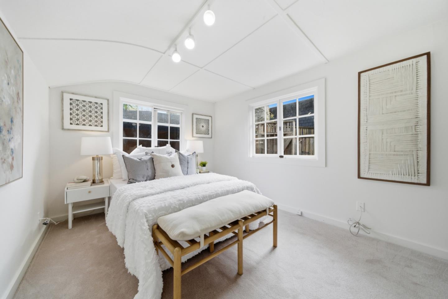 Detail Gallery Image 45 of 48 For 1085 Emerson St, Palo Alto,  CA 94301 - 4 Beds | 4 Baths