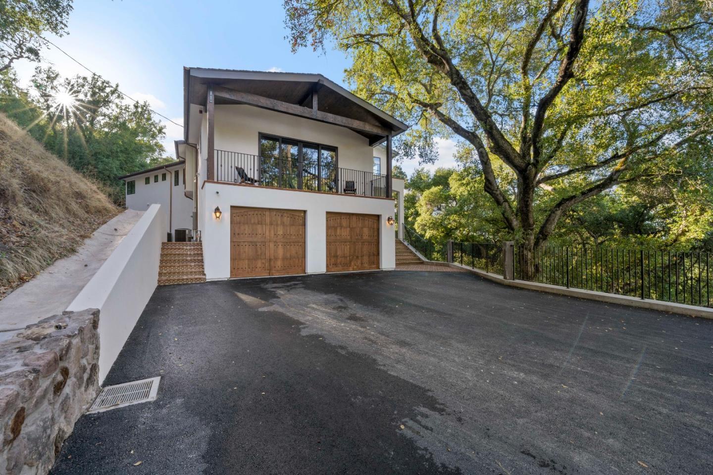 Detail Gallery Image 4 of 68 For 15269 Bohlman Rd, Saratoga,  CA 95070 - 4 Beds | 4/2 Baths