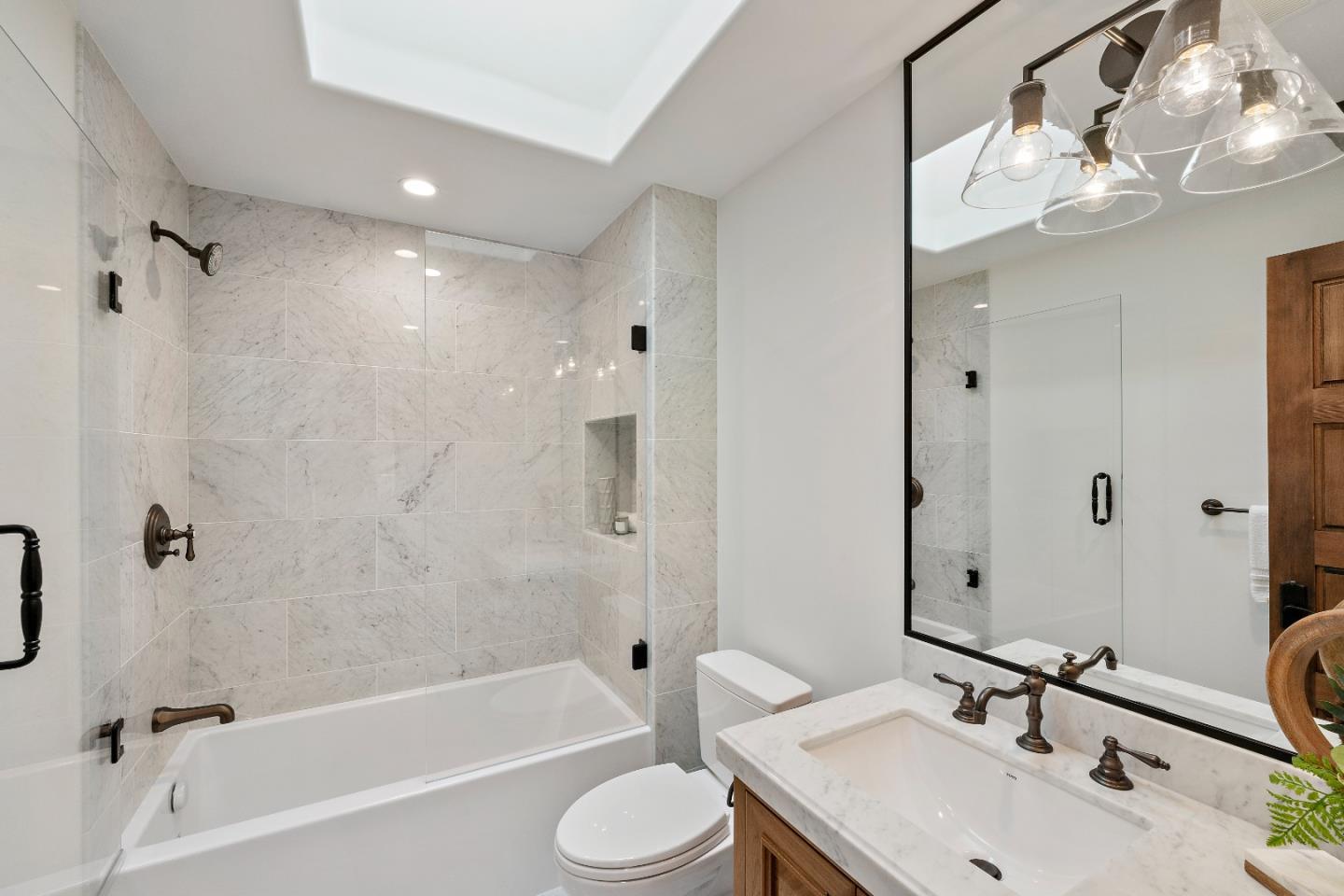 Detail Gallery Image 45 of 68 For 15269 Bohlman Rd, Saratoga,  CA 95070 - 4 Beds | 4/2 Baths