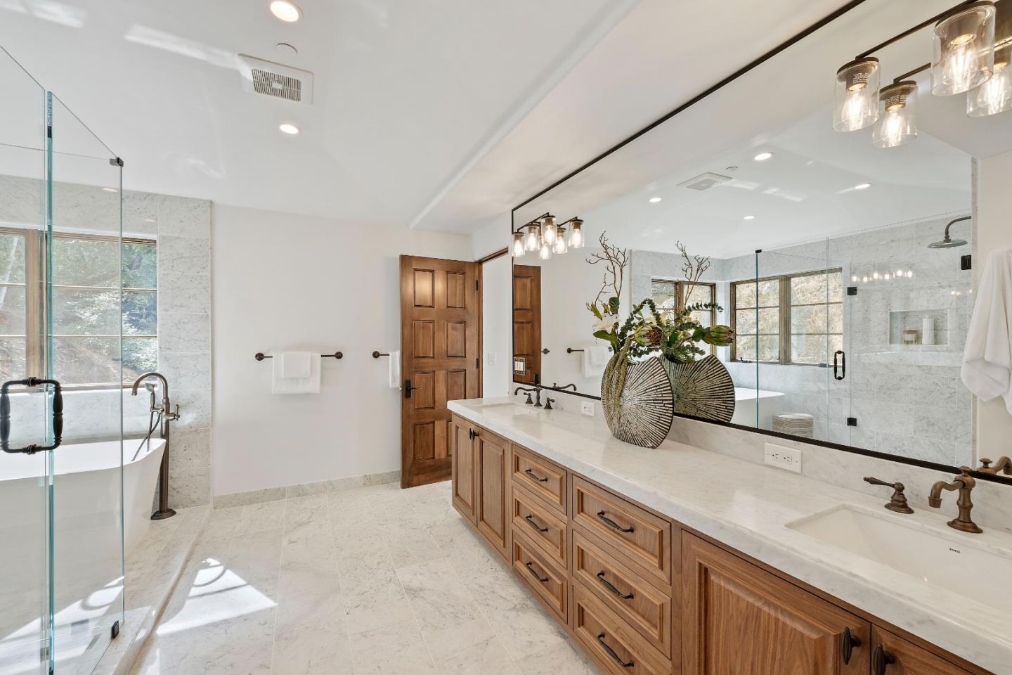 Detail Gallery Image 51 of 68 For 15269 Bohlman Rd, Saratoga,  CA 95070 - 4 Beds | 4/2 Baths