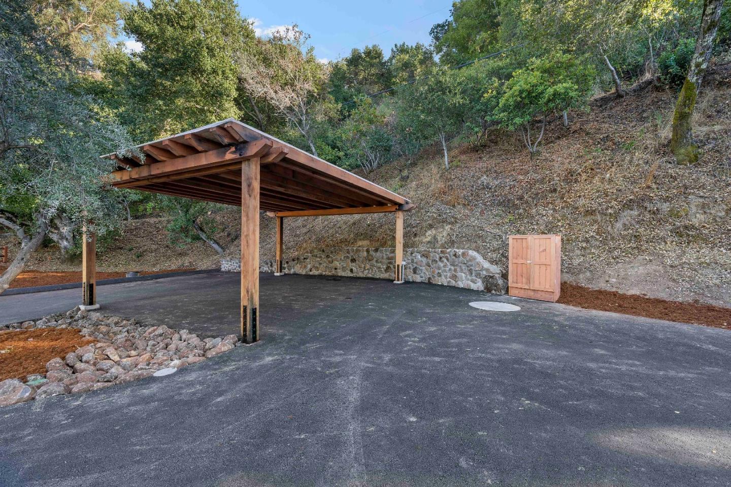 Detail Gallery Image 64 of 68 For 15269 Bohlman Rd, Saratoga,  CA 95070 - 4 Beds | 4/2 Baths