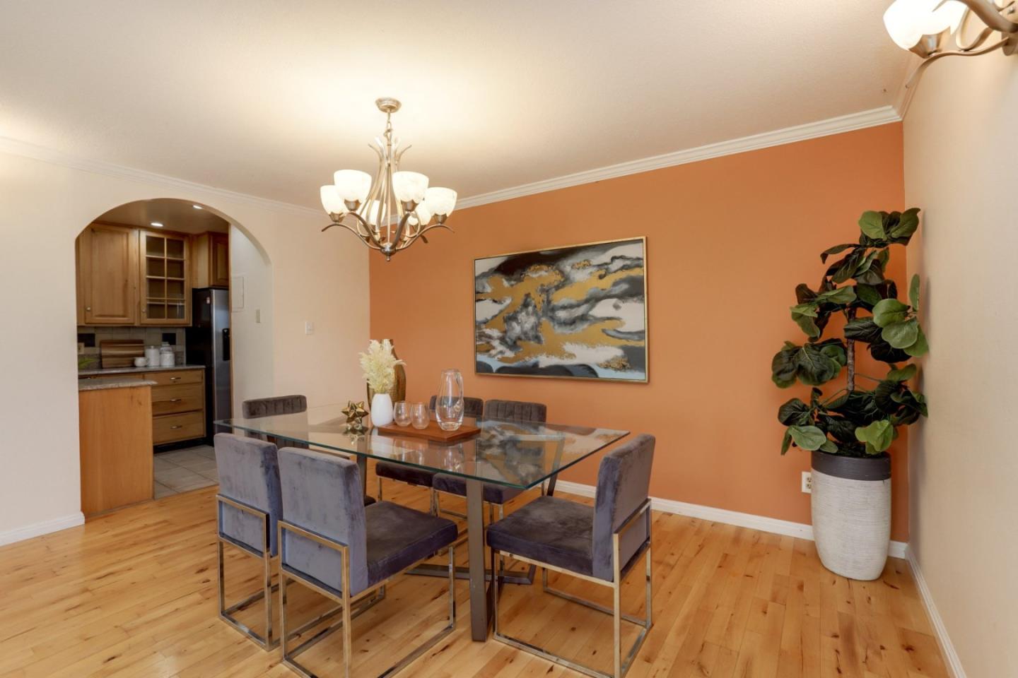 Photo #6: ML82036382 Listing: Photo #6