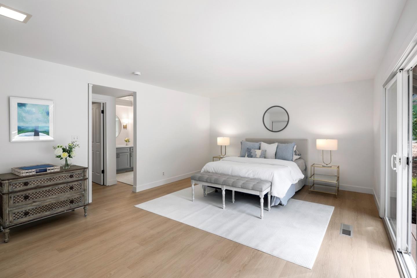 Detail Gallery Image 16 of 28 For 894 Lockhaven Dr, Los Altos,  CA 94024 - 4 Beds | 2/1 Baths