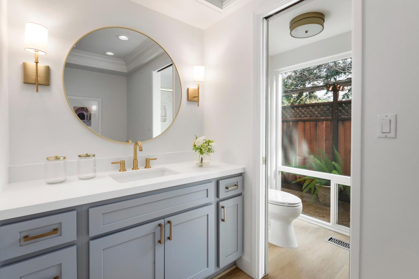 Detail Gallery Image 18 of 28 For 894 Lockhaven Dr, Los Altos,  CA 94024 - 4 Beds | 2/1 Baths