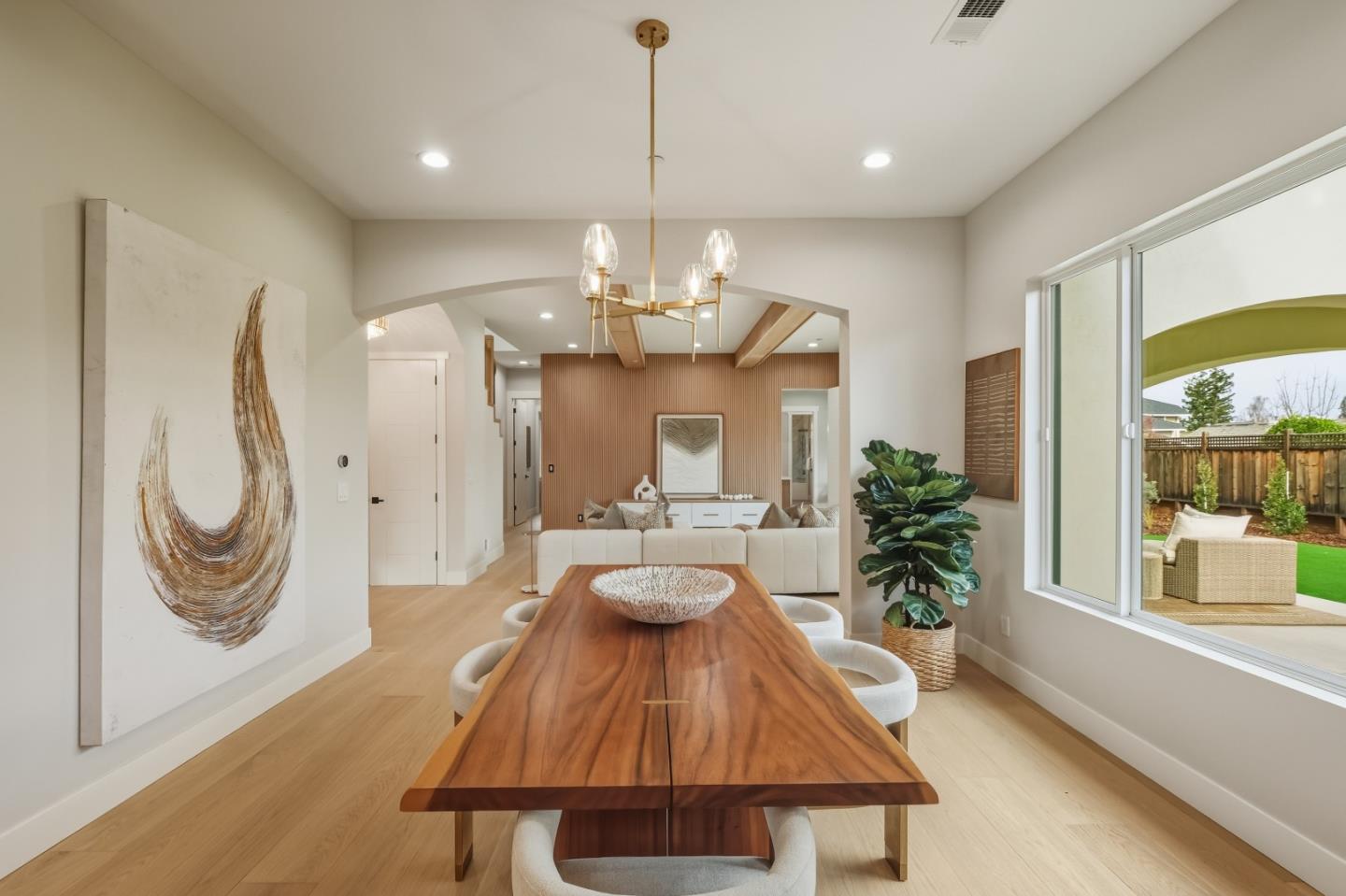 Detail Gallery Image 11 of 40 For 3371 Beaumont Sq, Mountain View,  CA 94040 - 6 Beds | 6/1 Baths