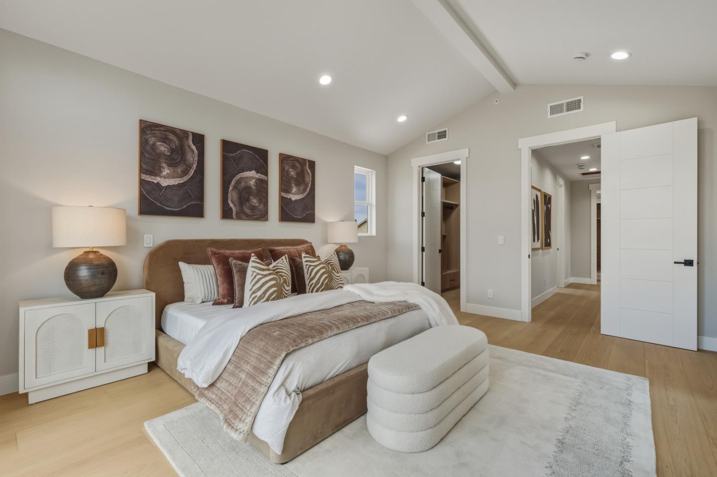 Detail Gallery Image 19 of 40 For 3371 Beaumont Sq, Mountain View,  CA 94040 - 6 Beds | 6/1 Baths