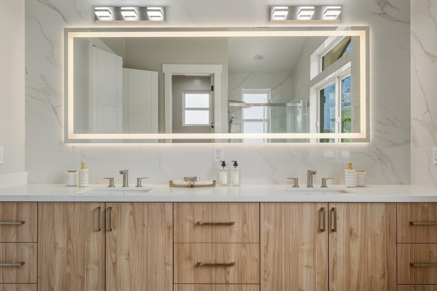 Detail Gallery Image 20 of 40 For 3371 Beaumont Sq, Mountain View,  CA 94040 - 6 Beds | 6/1 Baths