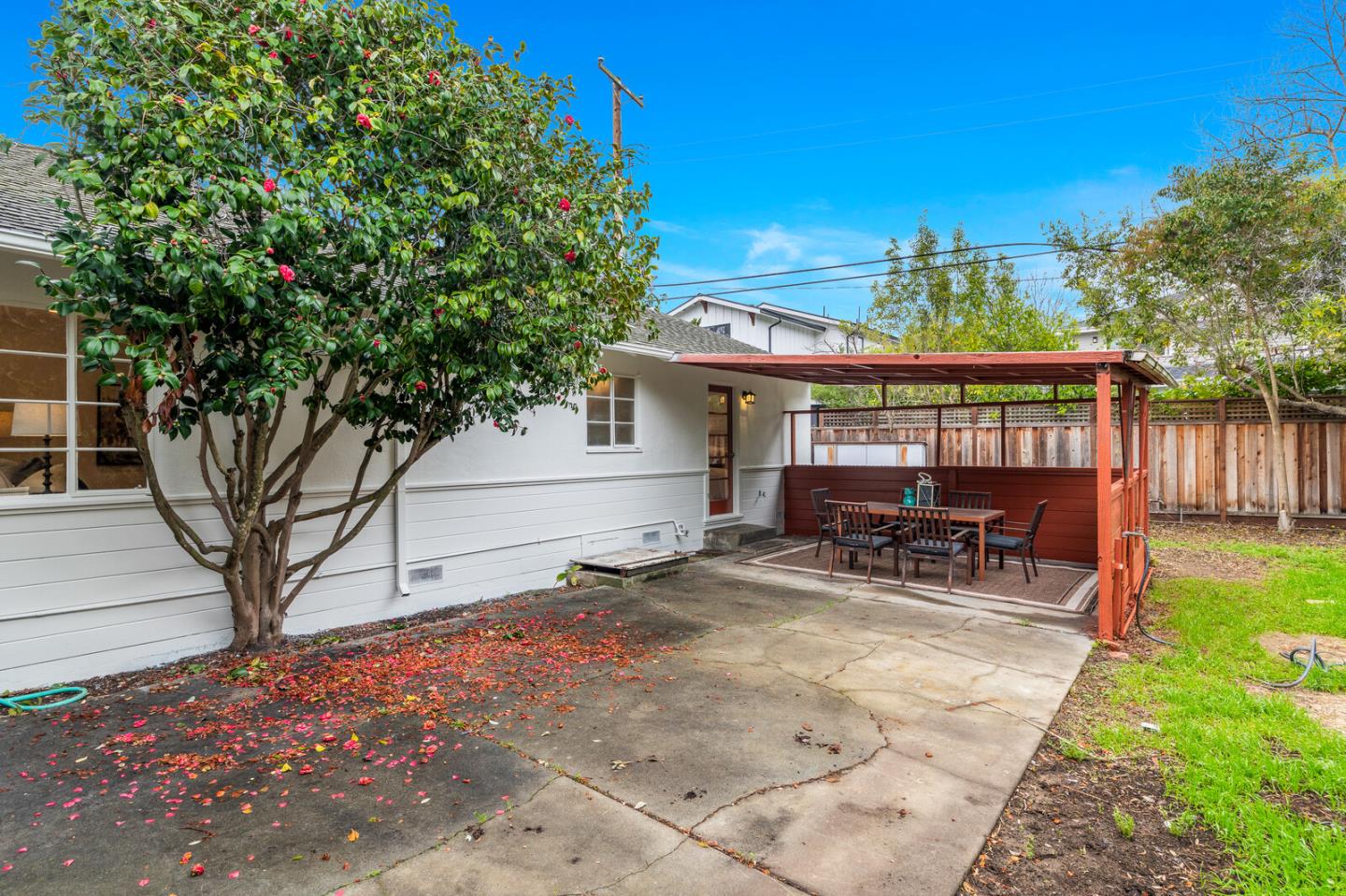 Detail Gallery Image 26 of 26 For 11 Tulip Ln, Palo Alto,  CA 94303 - 3 Beds | 1 Baths