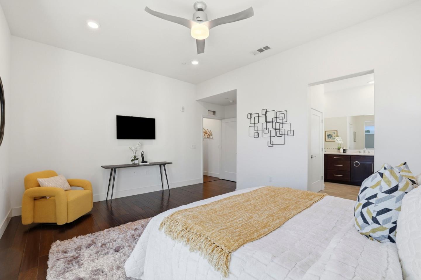 Photo #12: ML82036388 Listing: Photo #12