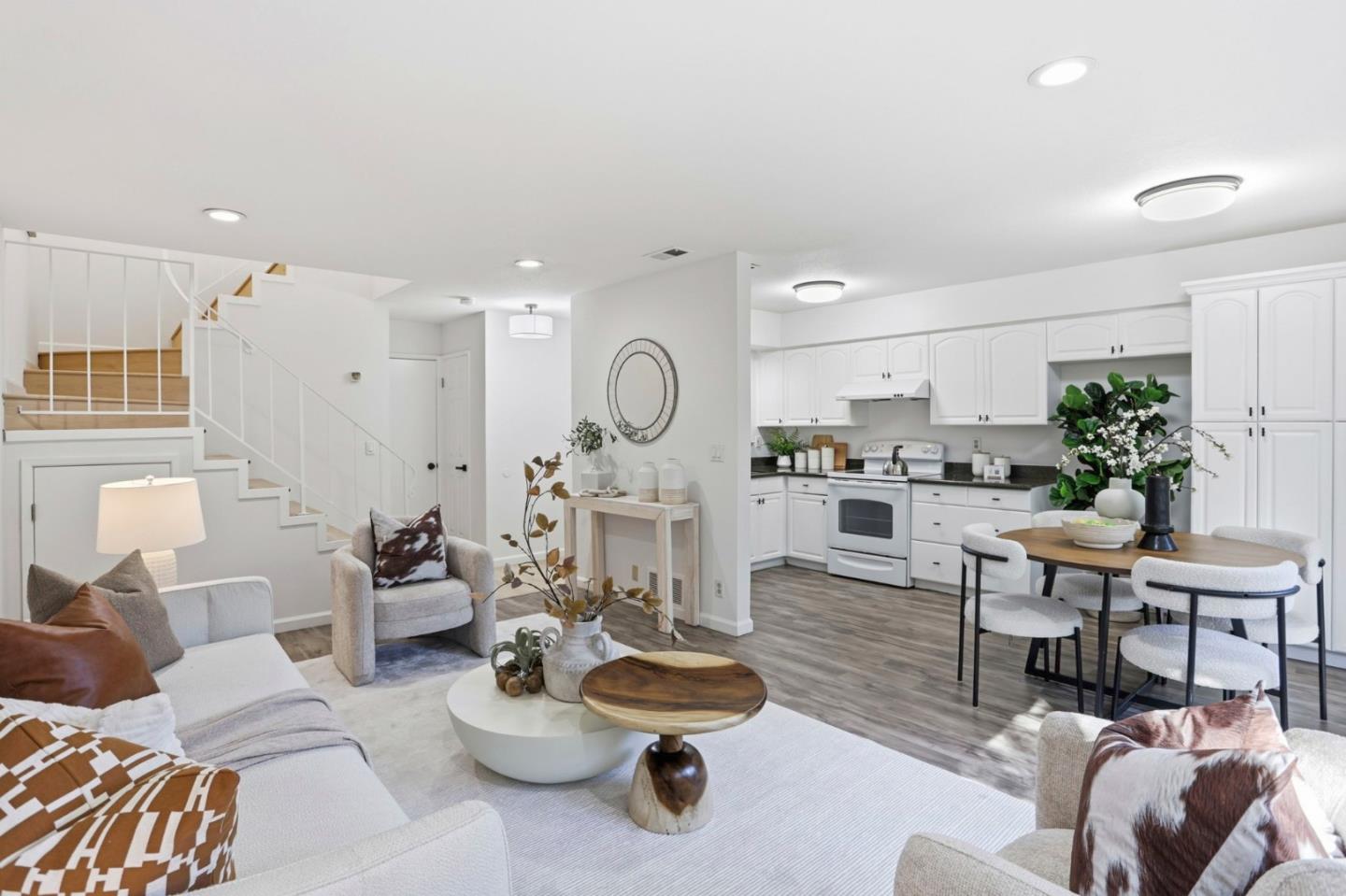 Photo #7: ML82036392 Listing: Photo #7