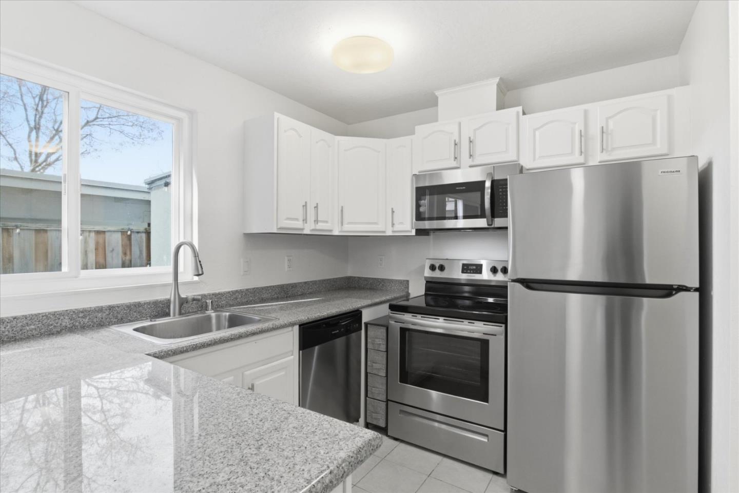 Photo #13: ML82036393 Listing: Photo #13