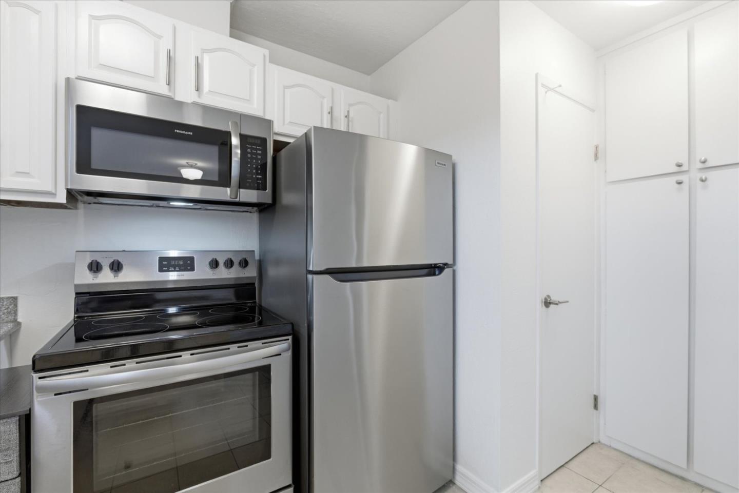 Photo #15: ML82036393 Listing: Photo #15