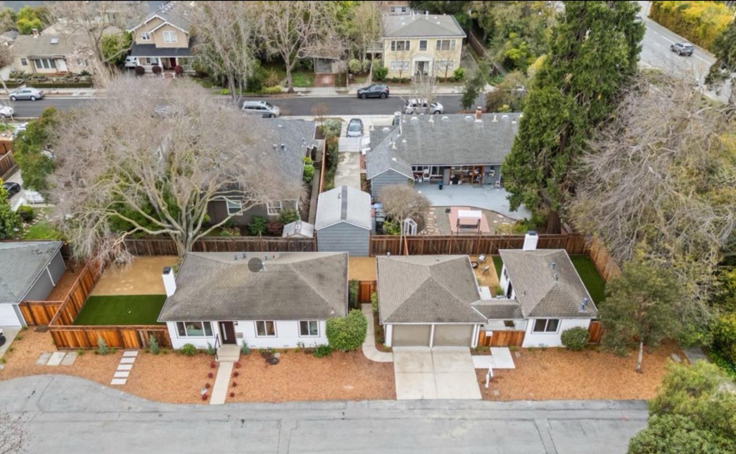 Detail Gallery Image 39 of 41 For 576 Green Manor Ct, Palo Alto,  CA 94301 - 3 Beds | 1 Baths