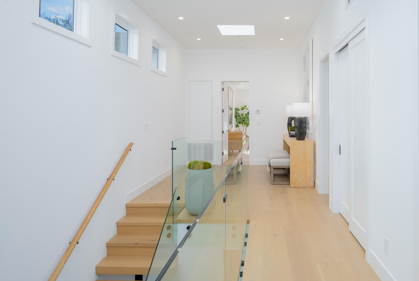 Detail Gallery Image 22 of 46 For 601 Joandra Ct, Los Altos,  CA 94024 - 5 Beds | 5/1 Baths