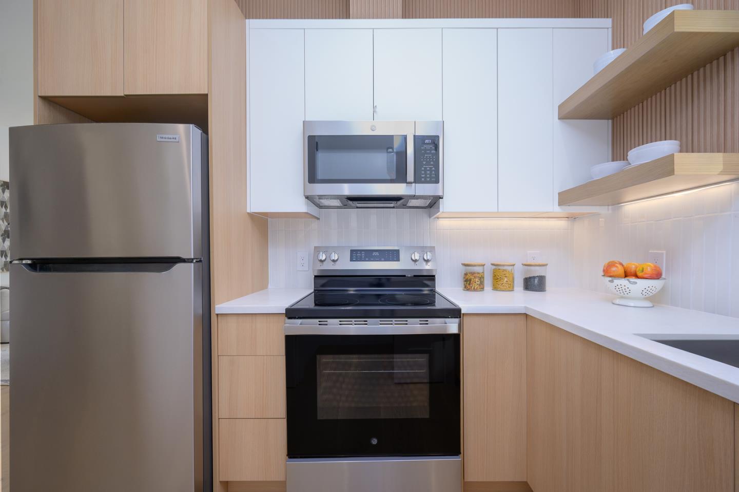 Detail Gallery Image 41 of 46 For 601 Joandra Ct, Los Altos,  CA 94024 - 5 Beds | 5/1 Baths